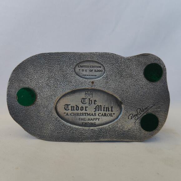 Tudor Mint Christmas Carol Pewter Figurine The Happy Ending Signed 706/5000 - Picture 8 of 14